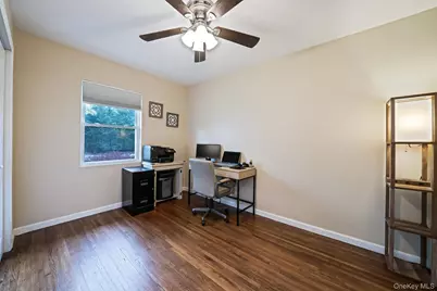 19 Pumpkin Road, Saint James, NY 11780 - Photo 21