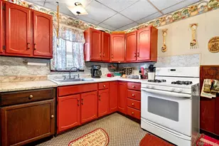 15 Erie St, Port Jervis, NY 12771 - Photo 9