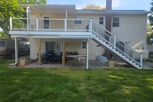 38 Sage St, Central Islip, NY 11722 - Photo 3