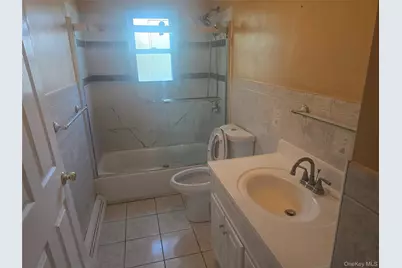 38 Sage Street, Central Islip, NY 11722 - Photo 5