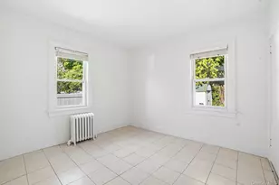 42 Beverly Rd, Yonkers, NY 10710 - Photo 23