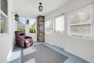42 Beverly Rd, Yonkers, NY 10710 - Photo 3