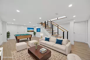 5 Pepperday Ave, Port Washington, NY 11050 - Photo 35
