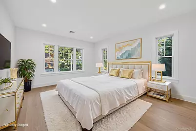 5 Pepperday Avenue, Port Washington, NY 11050 - Photo 19