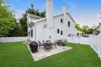 22 Madison Street, Port Washington, NY 11050 - Photo 21