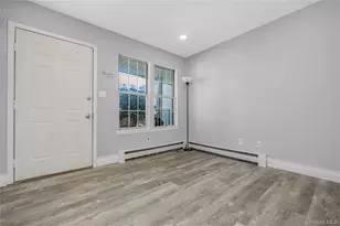 235 Ivy Meadow Ct, Middle Island, NY 11953 - Photo 3