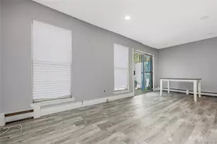 235 Ivy Meadow Ct, Middle Island, NY 11953 - Photo 9