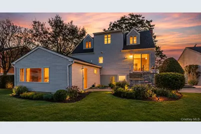 61 S Bay Avenue, Massapequa, NY 11758 - Photo 3