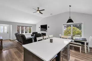 3 Liberty St, Hampton Bays, NY 11946 - Photo 7