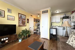 855 E Broadway, Long Beach, NY 11561 - Photo 5