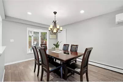 164 Rosemont Avenue, Farmingville, NY 11738 - Photo 15