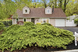 164 Rosemont Ave, Farmingville, NY 11738 - Photo 5