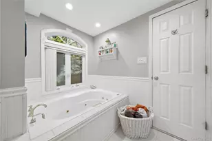164 Rosemont Ave, Farmingville, NY 11738 - Photo 29