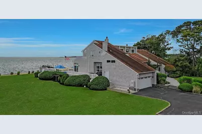 11 Convent Lane, Center Moriches, NY 11934 - Photo 3