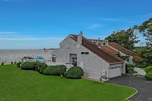 11 Convent Ln, Center Moriches, NY 11934 - Photo 3