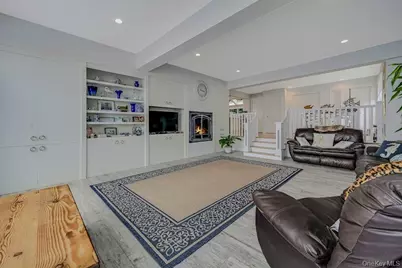 11 Convent Lane, Center Moriches, NY 11934 - Photo 7