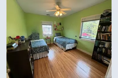 13843 76th Avenue, Flushing, NY 11367 - Photo 15