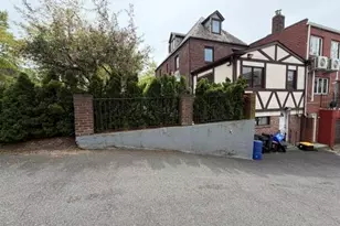 138-43 76th Ave, Flushing, NY 11367 - Photo 3
