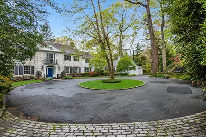 10 Hidden Pond, Glen Head, NY 11545 - Photo 41
