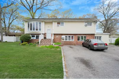 72 Rockland Avenue, West Babylon, NY 11704 - Photo 1