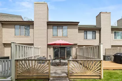 129 Beecher Avenue Extension, East Islip, NY 11730 - Photo 13