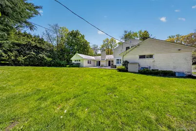 77 Merrivale Road, Great Neck, NY 11020 - Photo 5