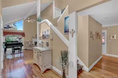 9 Ernest Court, Kings Park, NY 11754 - Photo 5