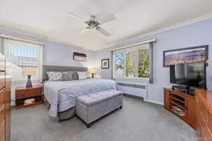 1076 Melissa Ln, North Bellmore, NY 11710 - Photo 13