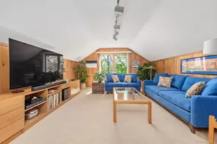 1076 Melissa Ln, North Bellmore, NY 11710 - Photo 19