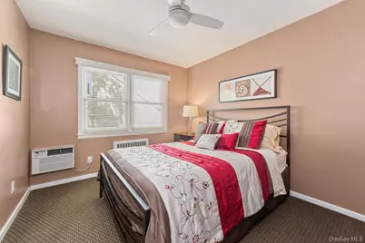 1076 Melissa Lane, North Bellmore, NY 11710 - Photo 15