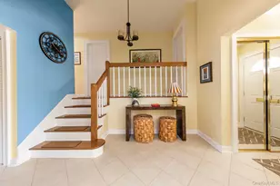 1076 Melissa Ln, North Bellmore, NY 11710 - Photo 11