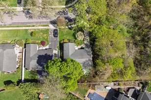 1076 Melissa Ln, North Bellmore, NY 11710 - Photo 31