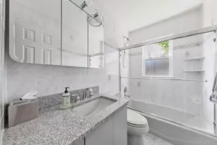 1076 Melissa Ln, North Bellmore, NY 11710 - Photo 17