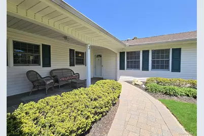 3 Memory Way, Stony Brook, NY 11790 - Photo 3