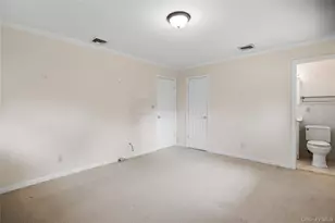 39 Morris Dr, Syosset, NY 11791 - Photo 17