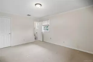 39 Morris Dr, Syosset, NY 11791 - Photo 15