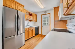 52 Washington Ave, Mastic, NY 11950 - Photo 13
