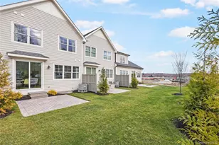 2040 Crompond Rd, Yorktown Heights, NY 10598 - Photo 19