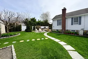 174 Trouville Rd, Copiague, NY 11726 - Photo 11