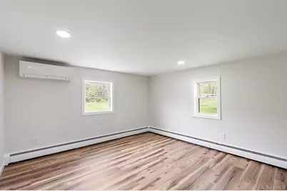 905 N Quaker Lane, Staatsburg, NY 12580 - Photo 25
