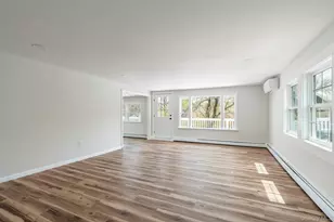 905 N Quaker Ln, Staatsburg, NY 12580 - Photo 5