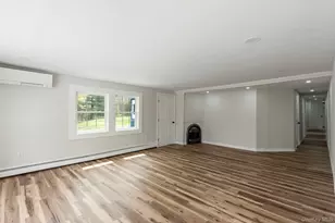 905 N Quaker Ln, Staatsburg, NY 12580 - Photo 17