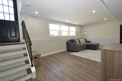3117 Newport Avenue, Medford, NY 11763 - Photo 11