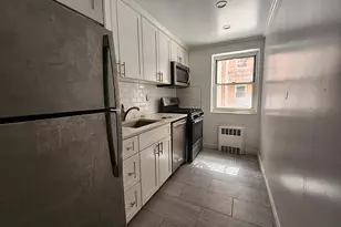 167-26 108th Dr, Jamaica, NY 11433 - Photo 3