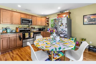 49 Oakdale Avenue, Patchogue, NY 11772 - Photo 9
