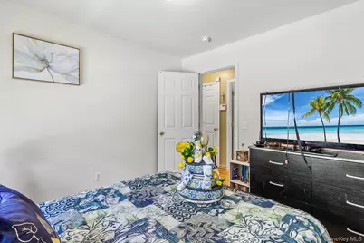49 Oakdale Avenue, Patchogue, NY 11772 - Photo 15