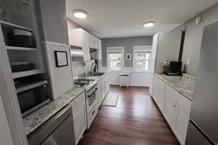 529 Montauk Hwy, Westhampton Beach, NY 11978 - Photo 5