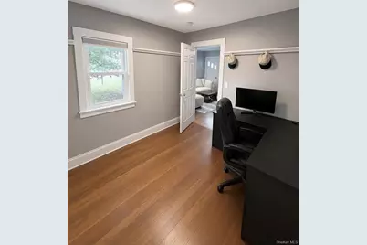 529 Montauk Highway, Westhampton Beach, NY 11978 - Photo 13