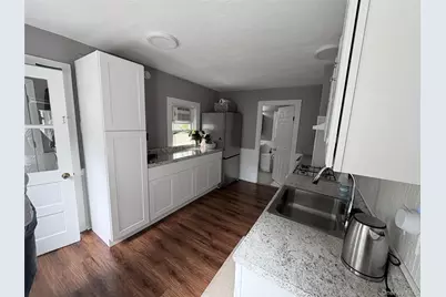 529 Montauk Highway, Westhampton Beach, NY 11978 - Photo 3