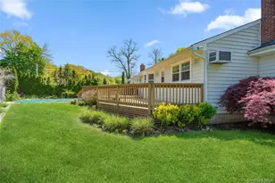 14 Harbor Ln, Glen Head, NY 11545 - Photo 47